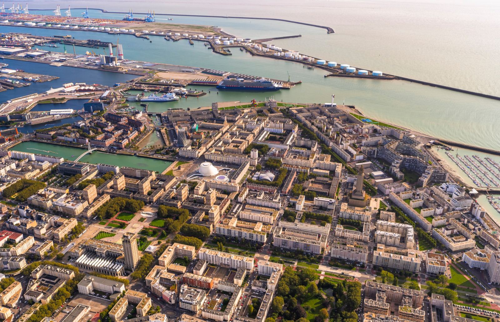 Le Havre front de mer jetee digue nord vue aerienne