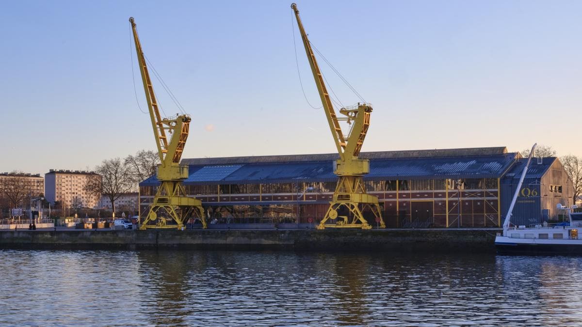Hangar 106 sur les quais de Rouen
