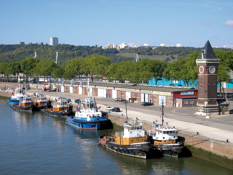 Quai du musée maritime fluvial et portuaire de Rouen