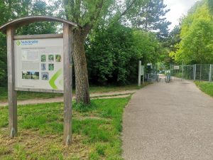 Carrefour parc à tortues des chanteraines à Gennevilliers
