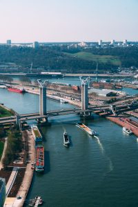 Pont Gustave Flaubert fluvial seine barge péniche Rouen