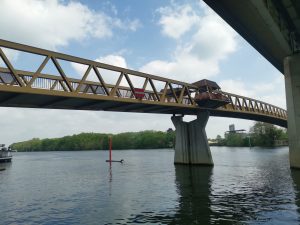 Passerelle à Conflans