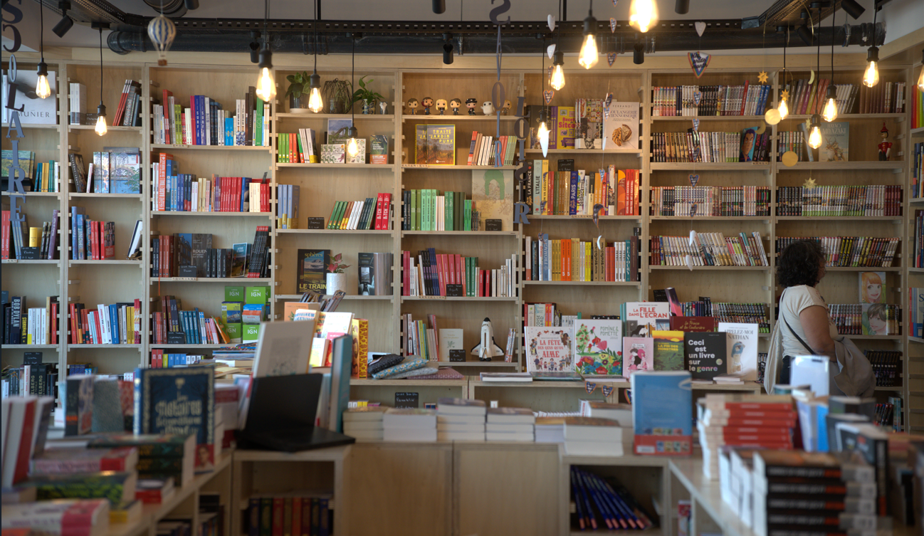 Librairie Les Mots Éphémères sur les quais à Rouen