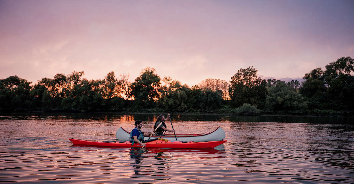 Balade en kayak au coucher de soleil sur la Seine