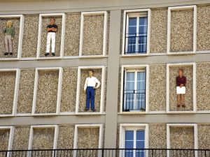 Œuvre UEAH de Stephan BALKENHOL-Apparitions